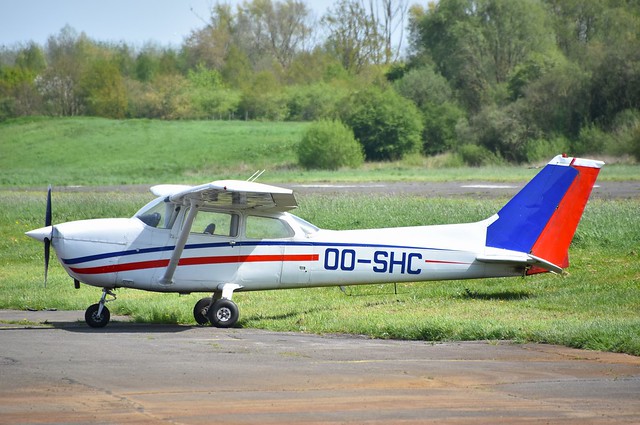 OO-SHC - Reims Cessna F172N Skyhawk    Saint Ghislain
