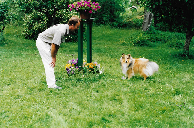 Lennart och Barney på Stensund midsommar 2002