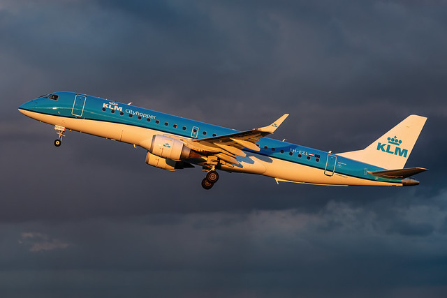 PH-EZL KLM cityhopper Embraer ERJ-190-100STD
