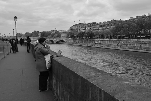 Bureau avec vue sur la Seine