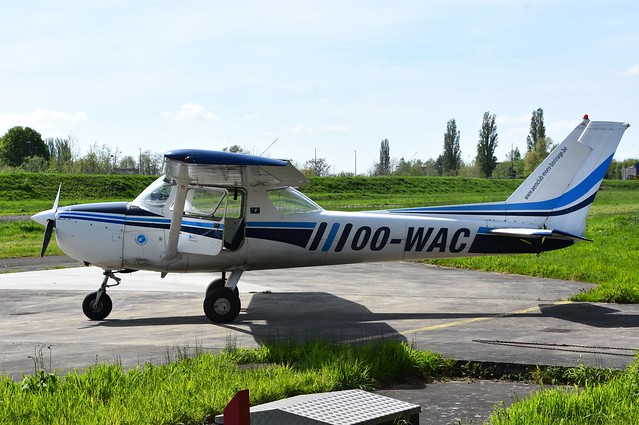 OO-WAC - Reims Cessna F150M   Saint Ghislain
