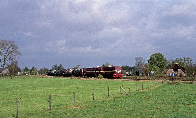 VSM 2233 & 2299 bij Lieren, 1998.