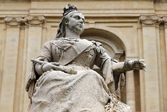 Queen Victoria statue_Valletta_Malta_(IMG_8138a)
