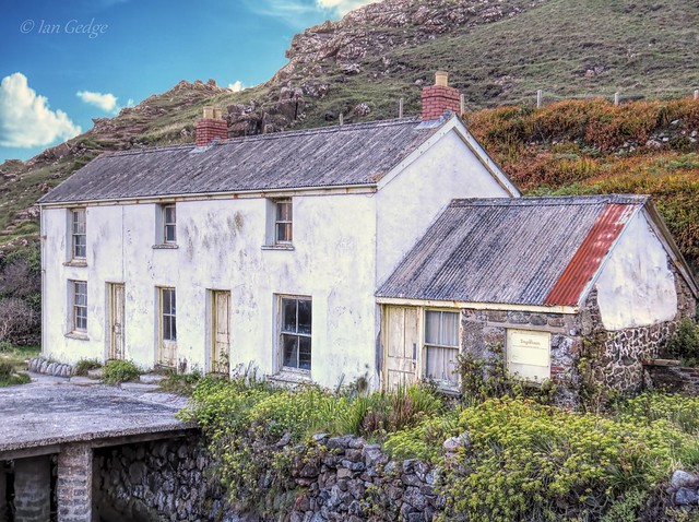 Kynance Cove Cottages