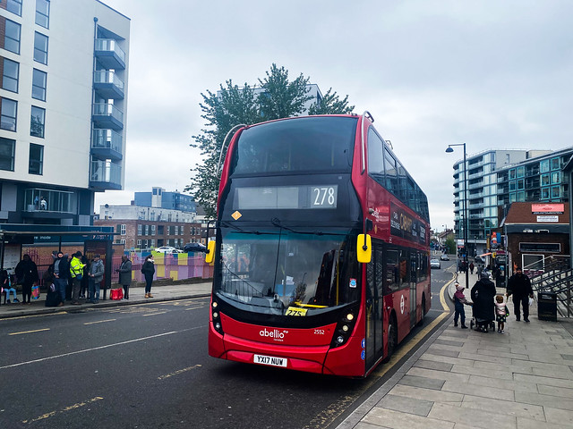 *RECENT TRANSFER* Transport UK London Bus | 2552 YX17NUW | Route 278 | Hayes and Harlington Station