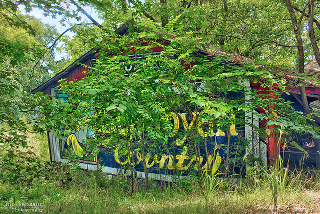 Welcome to Sequoyah Country barn - Valley Head, Alabama