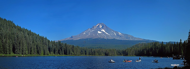 Trillium Lake - Mt Hood National Forest, OR