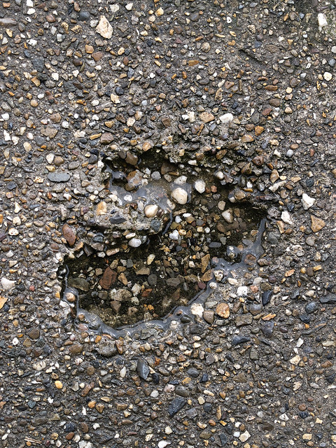 heart shaped puddle
