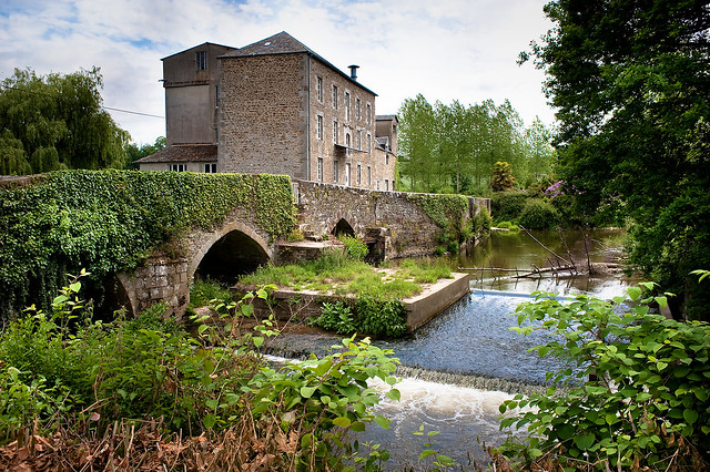 Moulin sur le Couesnon.