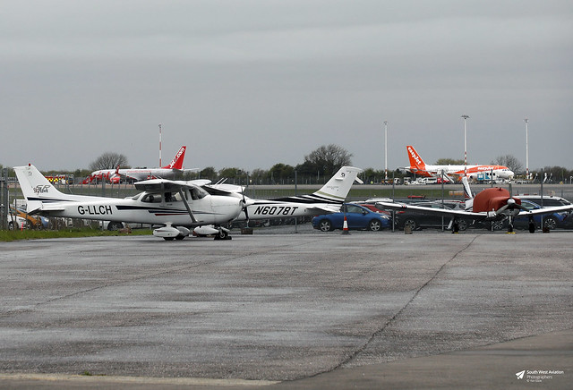 G-LLCH Cessna 172S Skyhawk SP, Bristol Flying Club Ltd, Bristol Airport, Lulsgate Bottom, Somerset