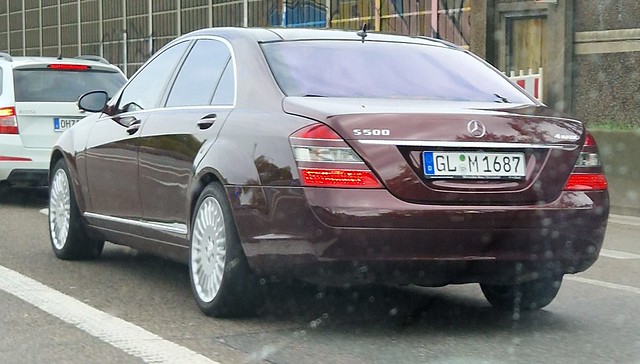 Mercedes-Benz S500 W221