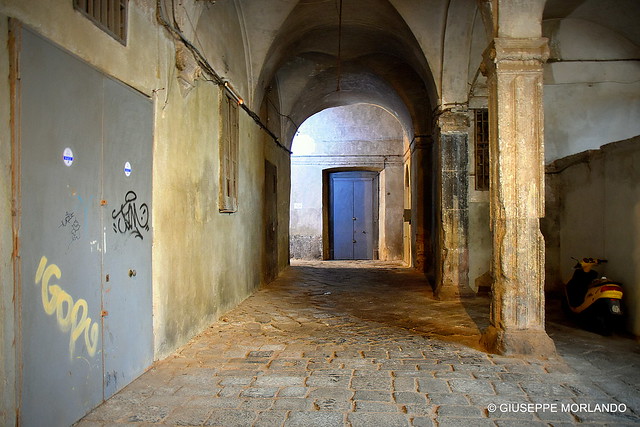 Neapolitan Entrance Hall