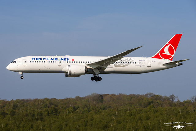 TC-LLP TURKISH AIRLINES BOEING 787-9 DREAMLINER