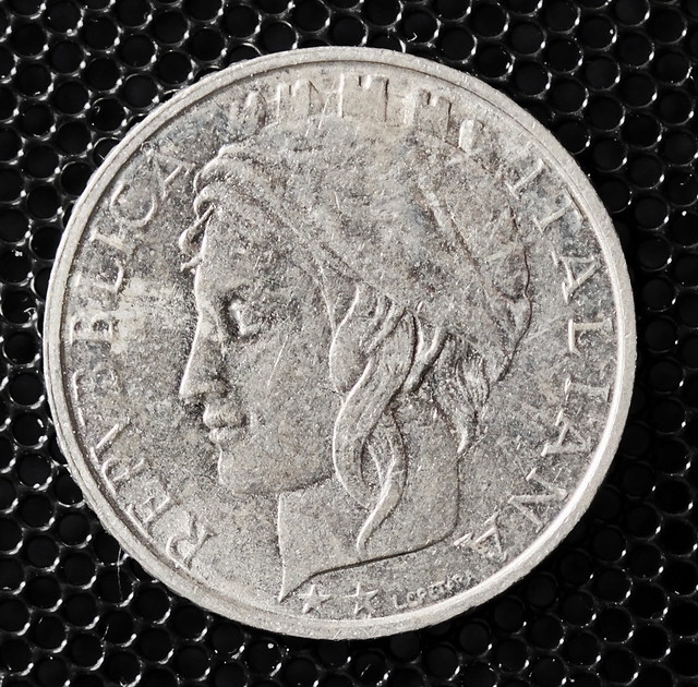 Italy 100 lira 1995