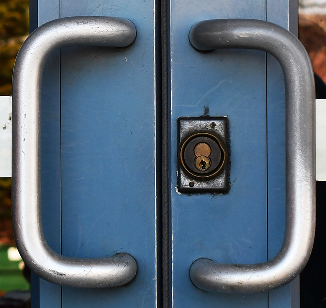 Two Handles With Lock