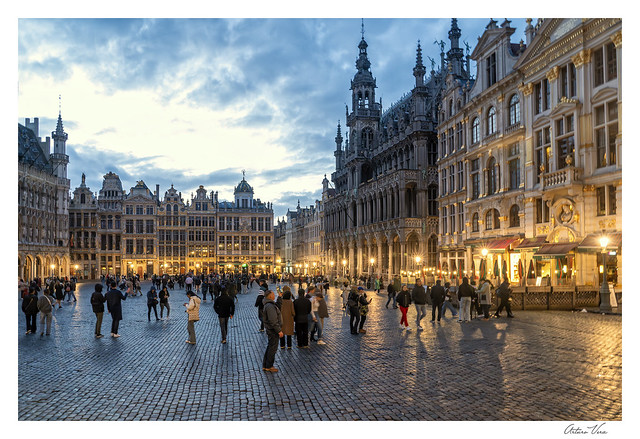 Brussels Square (Grote Mark, La Grand-Place) 4
