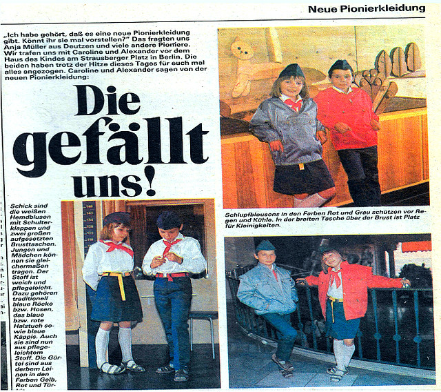 DDR Pionierkleidung, DDR Pionierorganisation,DDR Schüler,DDR Kinder,Junge-Pioniere,DDR Pioniere,Thälmannpioniere ,Jungpioniere,FDJ,DDR Pionierhemd, DDR Pionierjacke, DDR Pionier Anorak