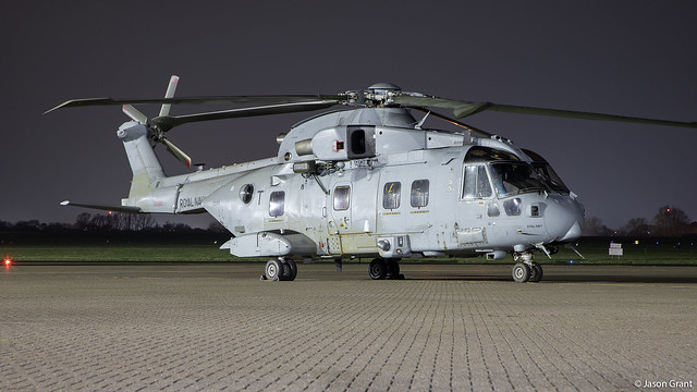 ZJ135 T Merlin HC4 Royal Navy