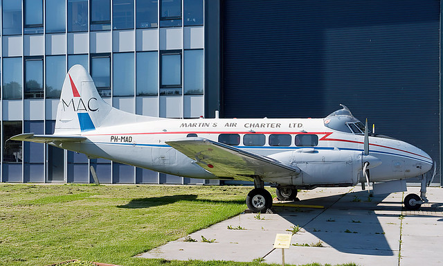 de Havilland DH-104 Sea Devon C.20 XJ350 [04453] - Lelystad Museum - 10SEP2006
