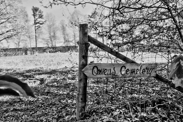Owens Cenetery Gate (bw)