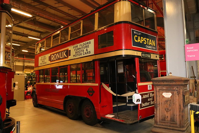Trolleybus: London Transport: 1 HX2756 AEC 663T/UCC