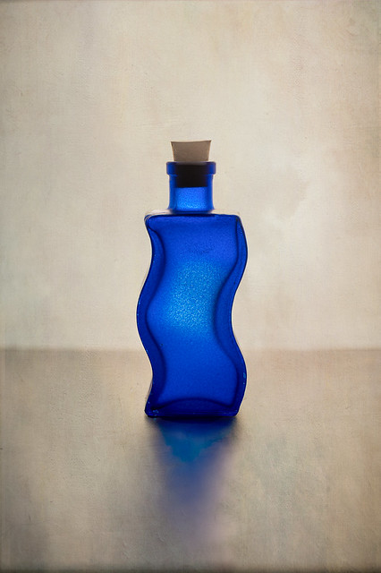 28/30 Blue Bottle
