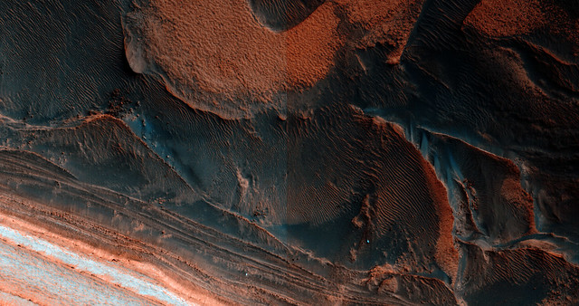 Ice Block Avalanche on Mars, variant