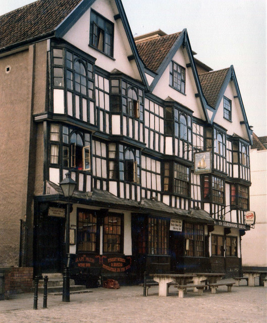 Llandoger Trow, Bristol. - 1985