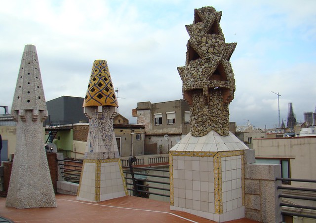chimeneas azotea palacio guell barcelona 6