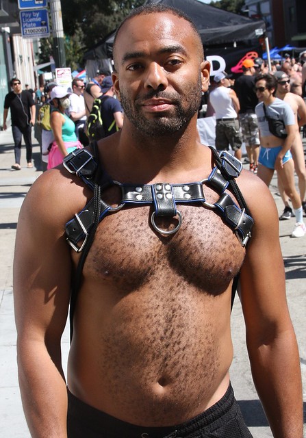 HOT BLACK MUSCLE STUD HUNK !  ~ photographed by ADDA DADA !  ~ DORE ALLEY FAIR 2023 ! ~