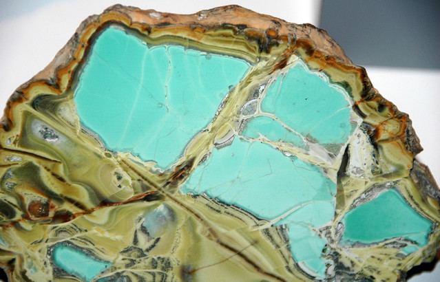 Variscite-crandallite nodule (Clay Canyon Mine, Utah County, Utah, USA) 2