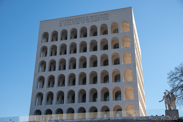 Rome : le Colisée carré (EUR)