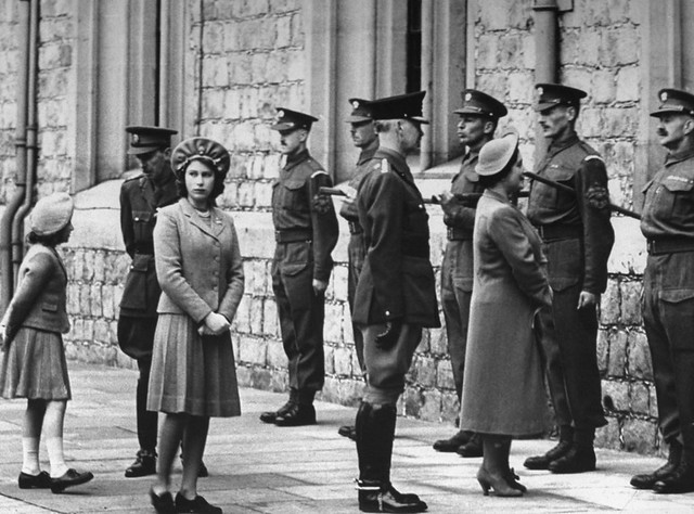 Group Photo 102 - Princess Elizabeth and the Queen Mother - 1942