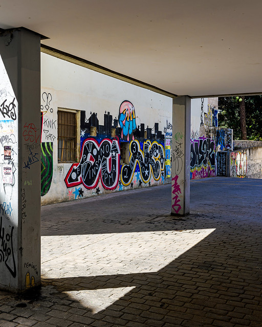 Valencian Graffiti (El Carmen Area) (Olympus OM-1 & Panasonic Lumix 10-25mm f1.7 Zoom)