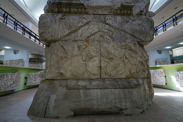 Trajan's Column, Panel 1