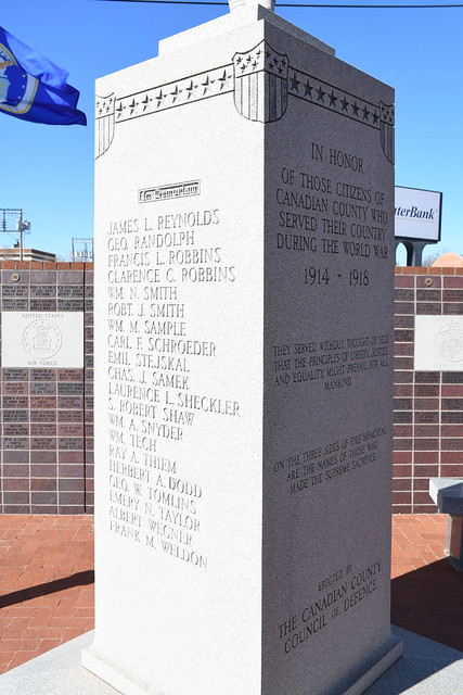 World War Monument (El Reno Oklahoma)