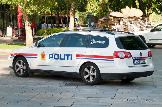 Volkswagen Passat Politi