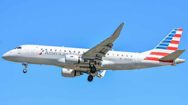 American Airlines E175LR
