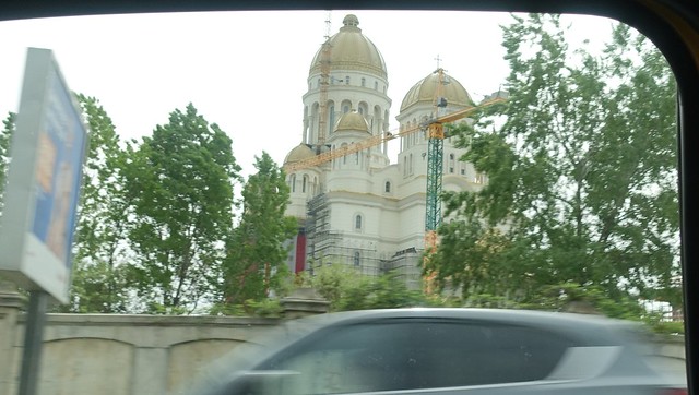 National Cathedral seen from taxi-cab (3)