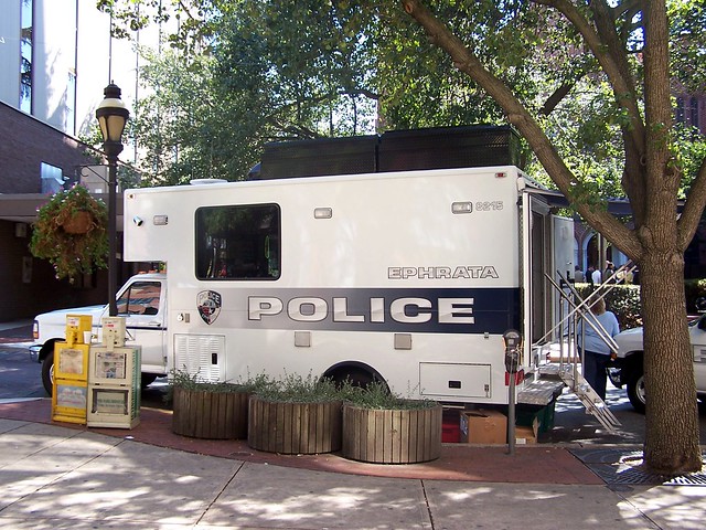 Ephrata Borough, Pennsylvania Police - Ford F-350 Mobile Command Truck (2005 photo)