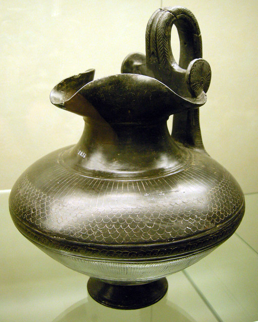 Sailko, Etruscan pottery (CC-BY-SA-3.0-migrated), Museo archeologico nazionale, Florence, Italy
