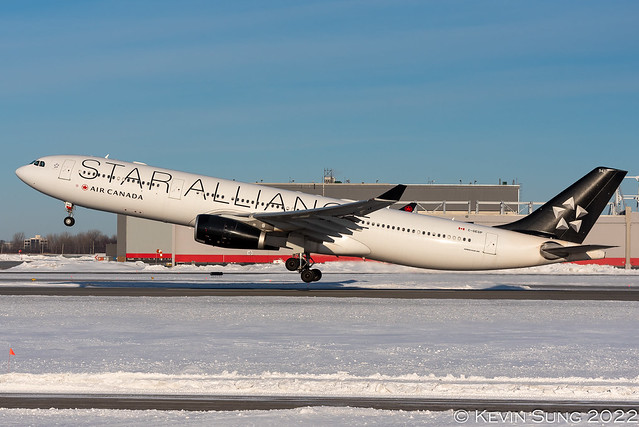 Air Canada Star Alliance Airbus A330-343X