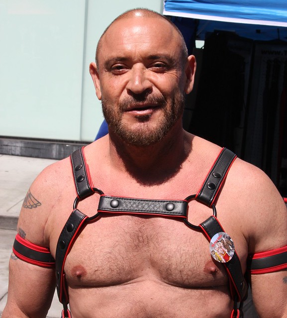 SEXY BULL MUSCLE STUD !  ~ photographed by ADDA DADA !  ~ DORE ALLEY FAIR 2023 ! ~