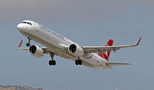 TC-LTJ LMML 28-04-2024 Turkish Airlines Airbus A321-271NX CN 10723