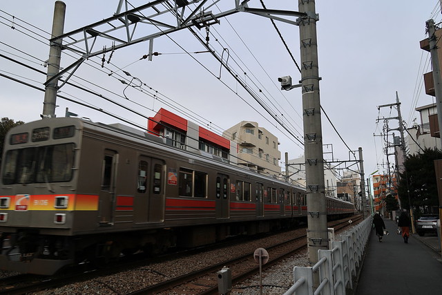 Tokyu Oimachi Line 9000 Series Train at the West of Jiyu-ga-oka Station 7