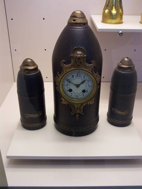 301 Bomb Shell Clock