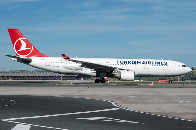 TC-JIT Turkish Airlines - Airbus A330-223