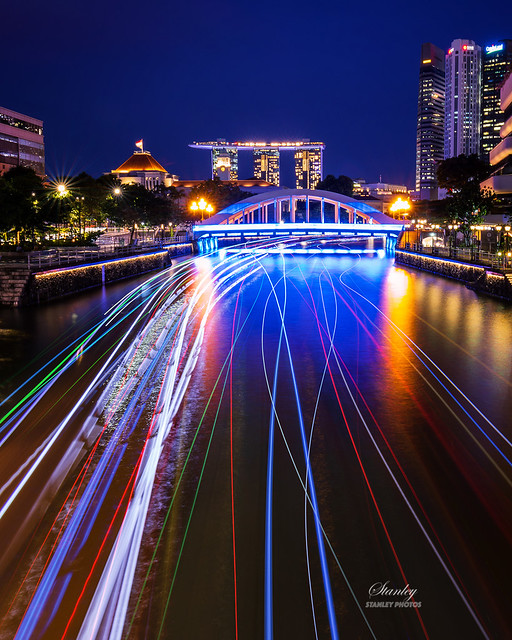 Singapore River traffic