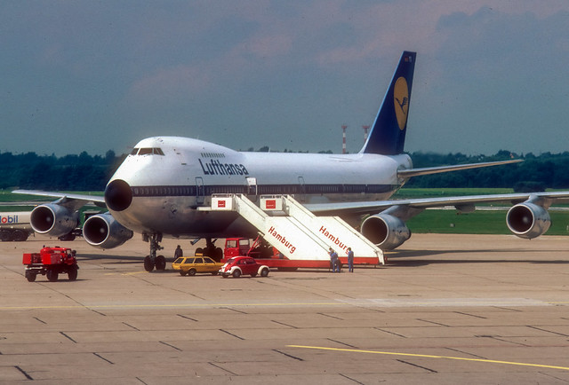 Lufthansa Boeing 747-200; D-ABYS@HAM, August 1981