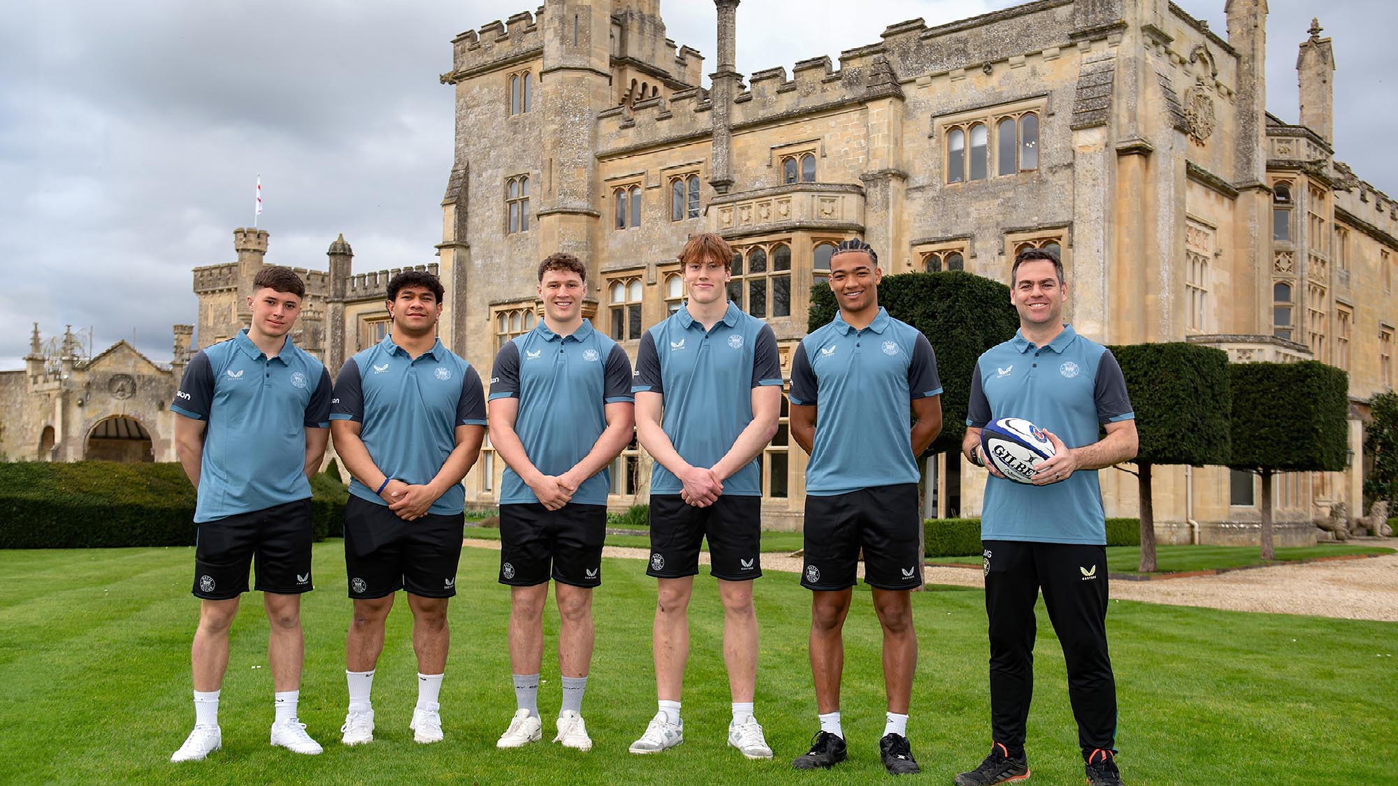 A picture of (from left) Jack Woods, Kepu Tuipulotu, Connor Treacey, Charlie Griffin and Tyler Offiah with Bath Rugby Head of Rugby Johann van Graan